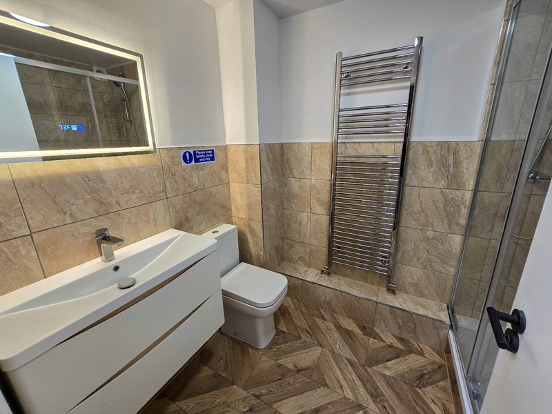 Denison St, 6 Bedroom Student house - NG7 3PH - Thumbnail 31